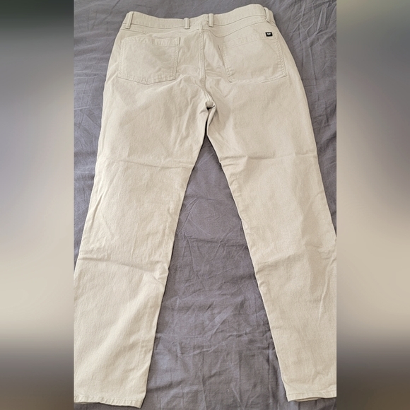 GAP Chino Pants - Picture 3 of 4